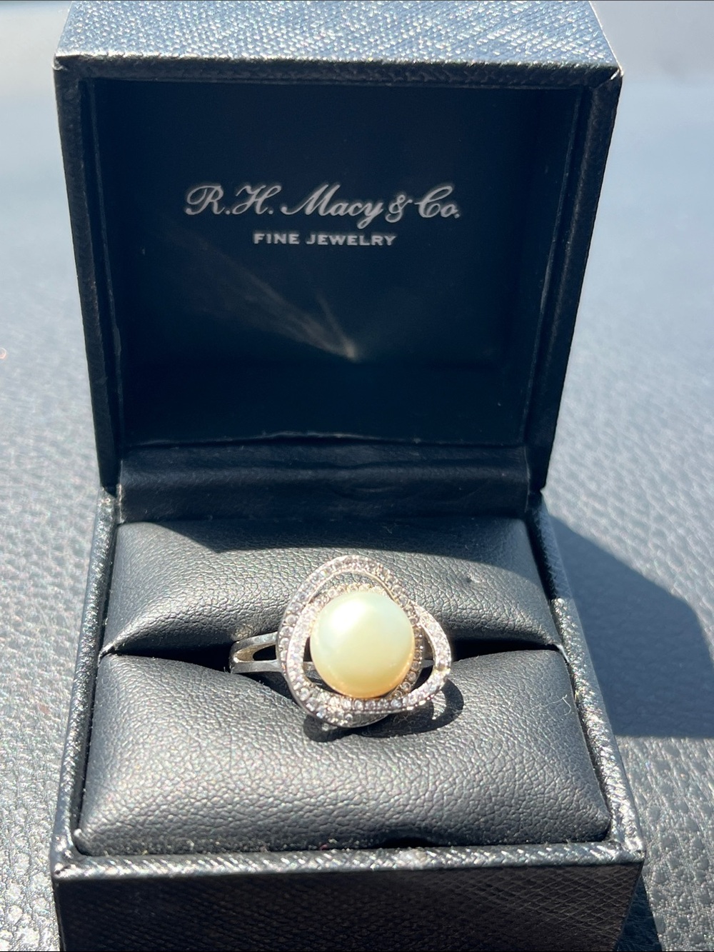 White Pearl Halo Ring with page diamond on Sterling Silver size 6.5 ring